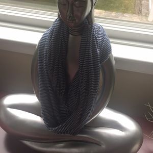 Infinity striped scarf